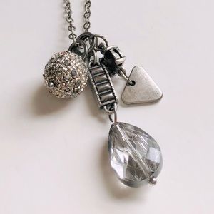 Silver clear crystalNecklace💛💛